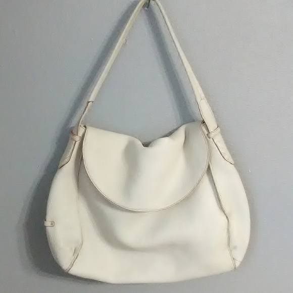 Cole Haan Handbags - Cole Haan Cream Leather Bag